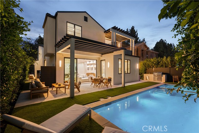 4205 Agnes Avenue, Studio City CA: https://media.crmls.org/medias/e4f7f17a-fd24-4716-b8bf-790a4098d153.jpg