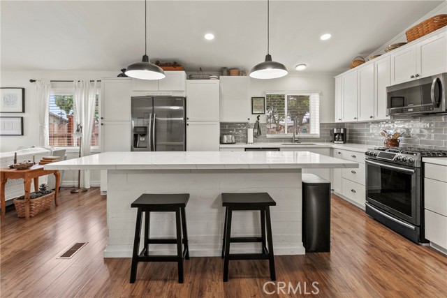 2150 Via Visalia, Santa Maria CA: https://media.crmls.org/medias/e4f81aa2-5797-4c02-ab4a-b5599509cc6b.jpg