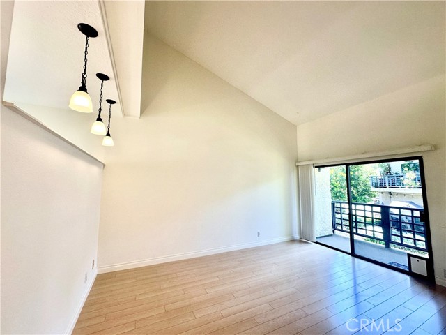 Detail Gallery Image 16 of 35 For 5736 Skyview Way #F,  Agoura Hills,  CA 91301 - 1 Beds | 1 Baths