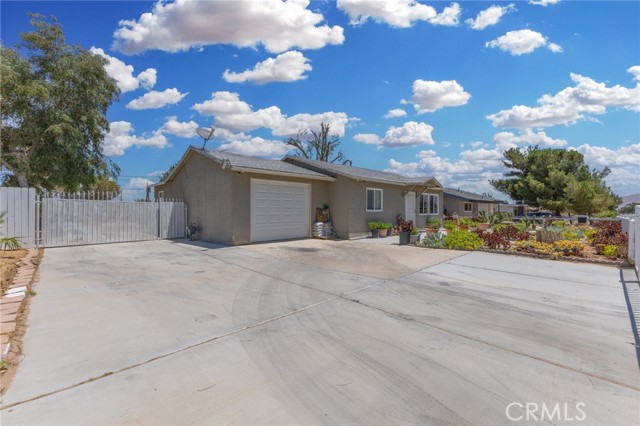 Detail Gallery Image 7 of 49 For 16116 Cajon, Hesperia,  CA 92345 - 2 Beds | 1/1 Baths