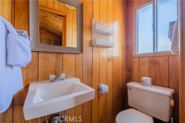 Detail Gallery Image 12 of 14 For 800 Plumas Ct, Big Bear City,  CA 92314 - 3 Beds | 1/1 Baths