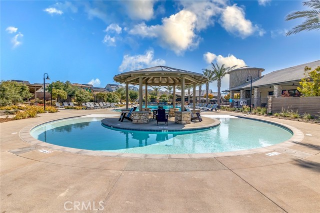 39463 Dayspring Way, Temecula CA: https://media.crmls.org/medias/e4f9ff6d-9604-4f35-978d-c8bc1f8c7cbe.jpg