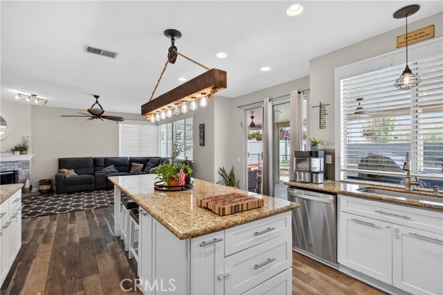 Detail Gallery Image 8 of 29 For 37920 Orlana Ct, Murrieta,  CA 92563 - 5 Beds | 3 Baths