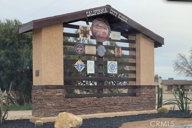 0 Underwood Avenue, California City CA: https://media.crmls.org/medias/e4fb4ac0-d9d1-4962-a694-a59be4c0b67d.jpg