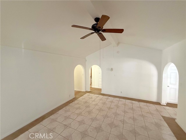 Detail Gallery Image 3 of 19 For 13474 Hubbard, Sylmar,  CA 91342 - 3 Beds | 2 Baths