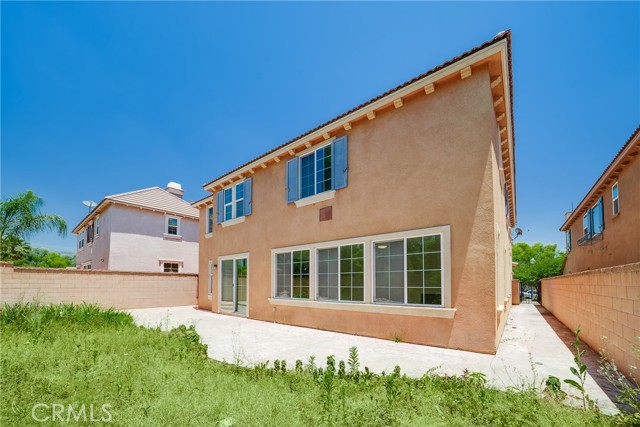 5662 Galasso Avenue, Fontana CA: https://media.crmls.org/medias/e4fb86b0-6b6c-4014-a53d-8a38af4dcf86.jpg