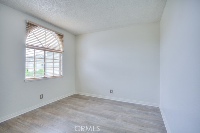 Detail Gallery Image 32 of 48 For 13006 Parkview, Baldwin Park,  CA 91706 - 3 Beds | 2/1 Baths