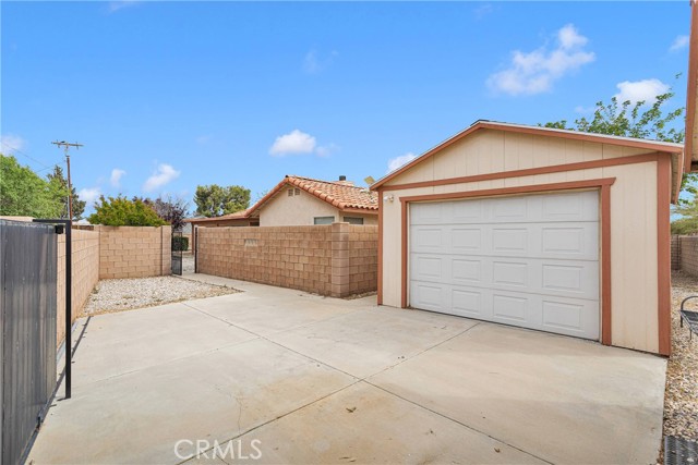 Detail Gallery Image 30 of 44 For 19804 Haida Rd, Apple Valley,  CA 92307 - 4 Beds | 3 Baths