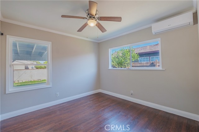 12019 Busiris Ave, Norwalk CA: https://media.crmls.org/medias/e4fe0803-19b1-407f-824e-2db03d70bc75.jpg