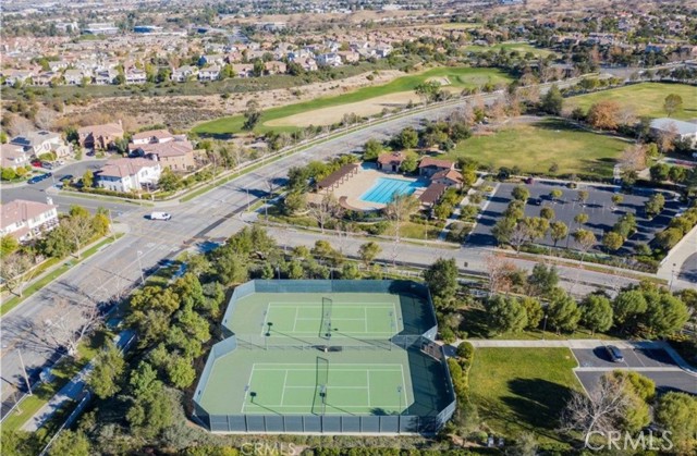 Detail Gallery Image 26 of 27 For 26852 Cottonwood Ct, Valencia,  CA 91381 - 4 Beds | 3 Baths