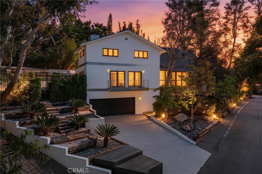 9653 Oak Pass