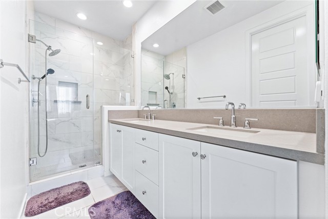 133 Hideaway Loop, Mission Viejo CA: https://media.crmls.org/medias/e5003403-7eac-4003-b443-3c9cd9317ae6.jpg