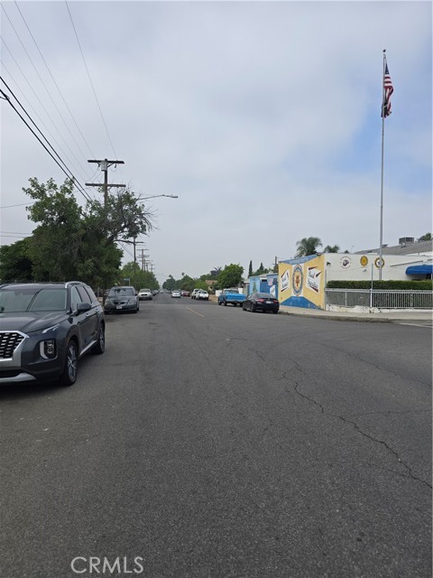 13966 Fox Street, San Fernando CA: https://media.crmls.org/medias/e5009f0f-48d5-40b1-a769-0e533c296c13.jpg