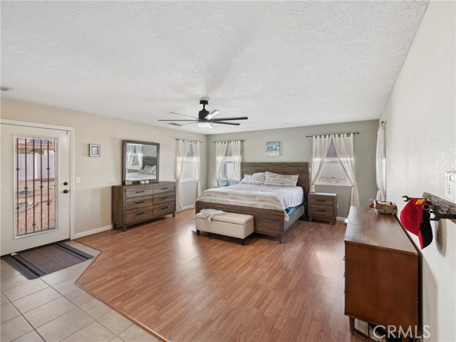 Detail Gallery Image 30 of 60 For 19564 Oneida Rd, Apple Valley,  CA 92307 - 4 Beds | 3 Baths