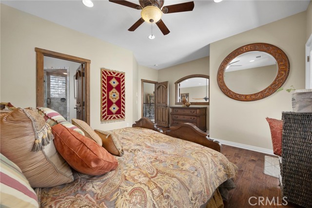 Detail Gallery Image 26 of 75 For 14025 Yokuts, Bakersfield,  CA 93306 - 4 Beds | 5 Baths