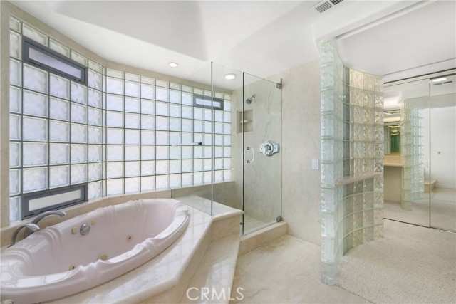 Detail Gallery Image 15 of 24 For 33 Montecito Dr, Corona Del Mar,  CA 92625 - 4 Beds | 2/1 Baths