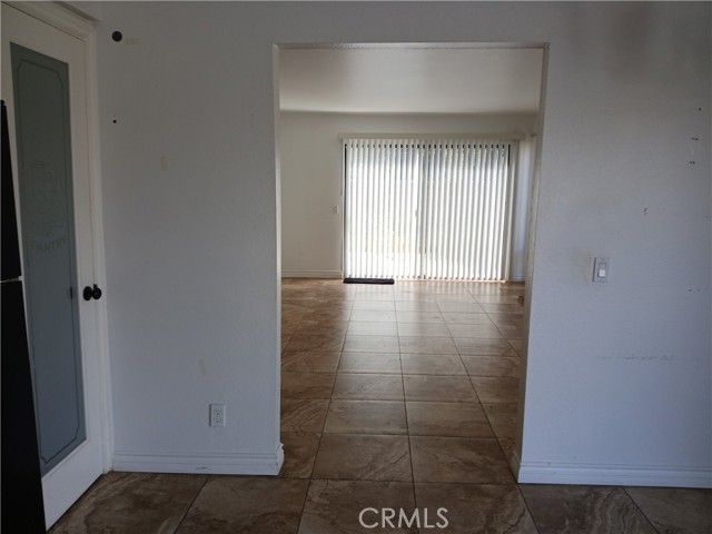 Detail Gallery Image 5 of 6 For 44625 La Paz Rd, Temecula,  CA 92592 - 2 Beds | 2 Baths