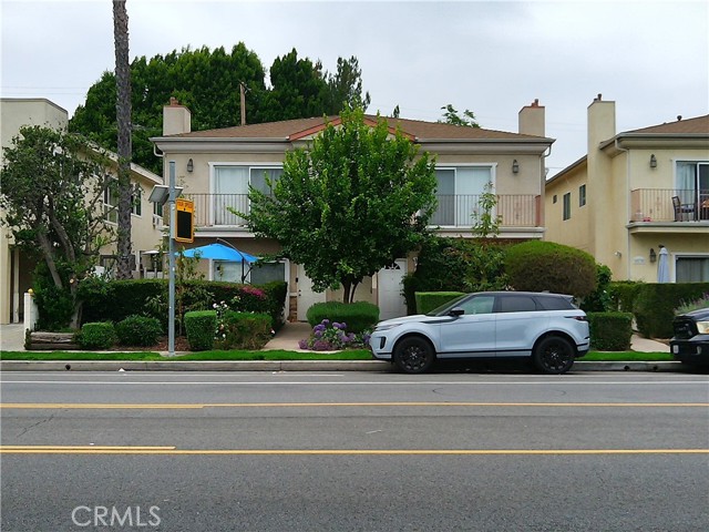 4529 Colfax