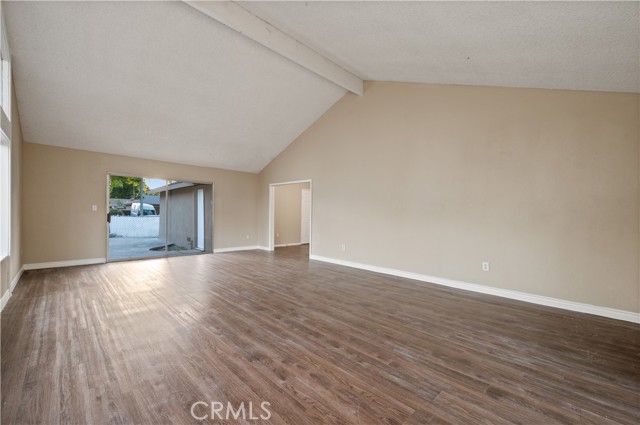Detail Gallery Image 13 of 41 For 8444 Raintree Ave, Riverside,  CA 92504 - 4 Beds | 2 Baths
