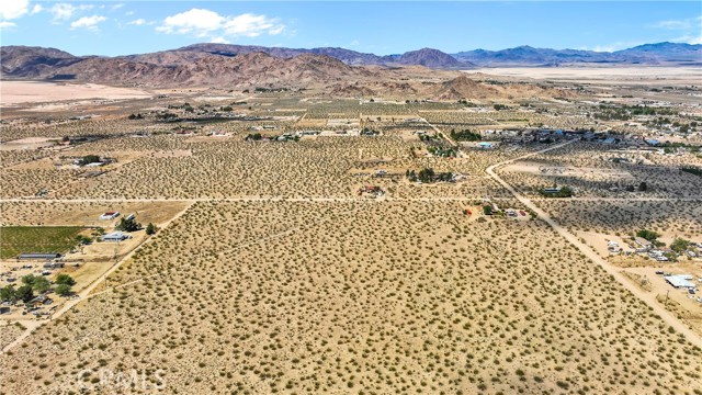 Detail Gallery Image 69 of 70 For 30881 Pawnee Rd, Lucerne Valley,  CA 92356 - 6 Beds | 4/1 Baths