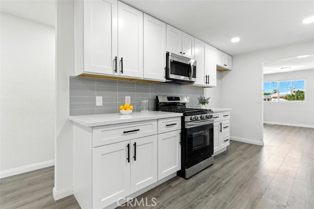 900 Santa Clara Circle, Hemet CA: https://media.crmls.org/medias/e5035ee1-5a28-405c-8c1e-dbd1ddb953a6.jpg