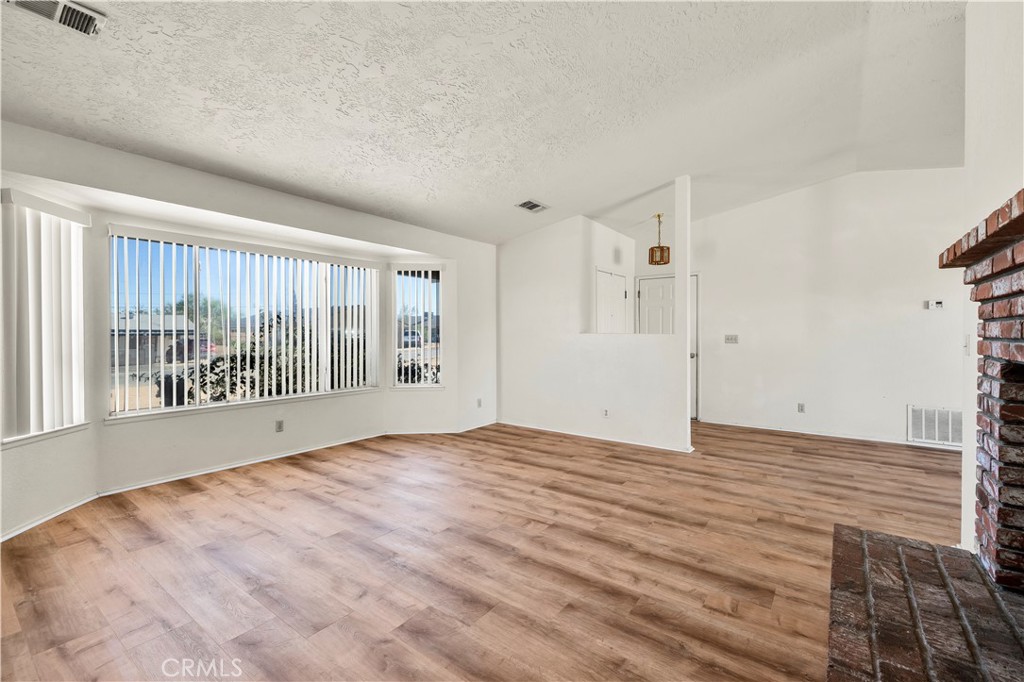 MLS #JT25258497 image #5