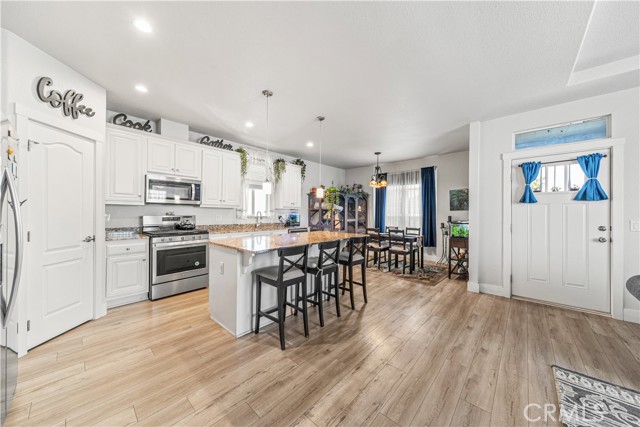 Detail Gallery Image 10 of 41 For 1245 W Cienega Ave #46,  San Dimas,  CA 91773 - 3 Beds | 2 Baths