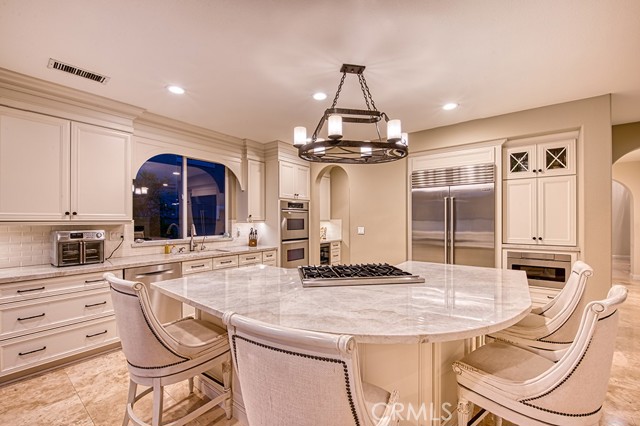Detail Gallery Image 10 of 34 For 22 Marble Creek Ln, Coto de Caza,  CA 92679 - 5 Beds | 4 Baths