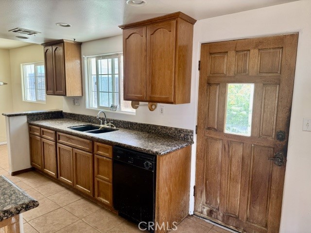 11132 E Avenue R6, Sun Village, CA 93543 photo 10