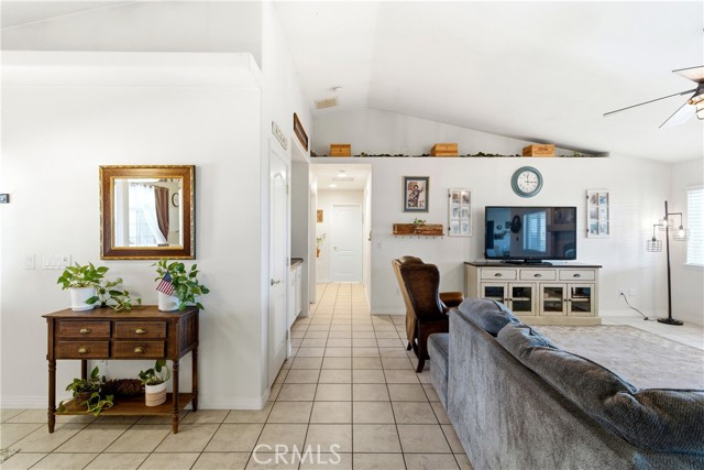 Detail Gallery Image 23 of 58 For 7330 Smoke Tree, Phelan,  CA 92371 - 4 Beds | 3 Baths