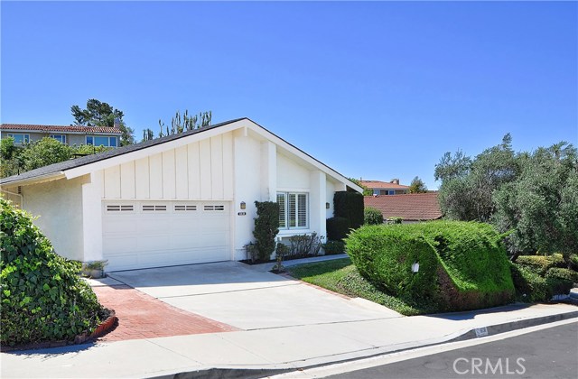 6638 El Rodeo Road, Rancho Palos Verdes, California 90275, 4 Bedrooms Bedrooms, ,2 BathroomsBathrooms,Residential,Sold,El Rodeo,PV18182504