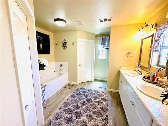 Detail Gallery Image 19 of 21 For 516 Playa Cir, Paso Robles,  CA 93446 - 4 Beds | 2/1 Baths