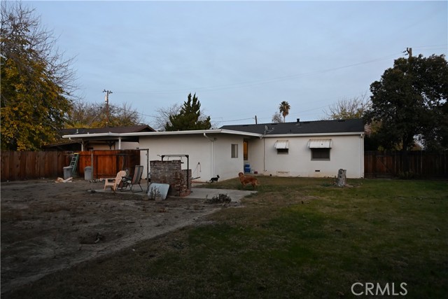 Detail Gallery Image 4 of 22 For 1071 Laurel Ave, Gustine,  CA 95322 - 3 Beds | 2 Baths