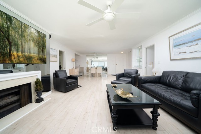 Detail Gallery Image 18 of 57 For 101 Scholz Plaza Ph 16, Newport Beach,  CA 92663 - 2 Beds | 2 Baths