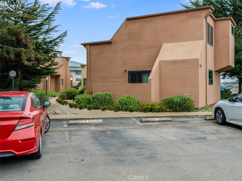 https://media.crmls.org/medias/e50920ee-7e18-44ce-9285-dc264e1583c8.jpg?preset=X-Large