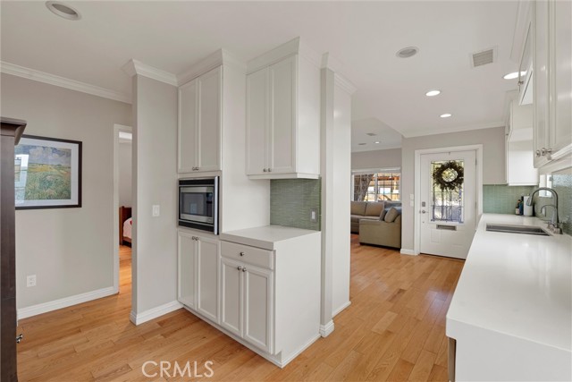 66 16th Street, Hermosa Beach, California 90254, 4 Bedrooms Bedrooms, ,2 BathroomsBathrooms,Residential,Sold,16th Street,SB25047715