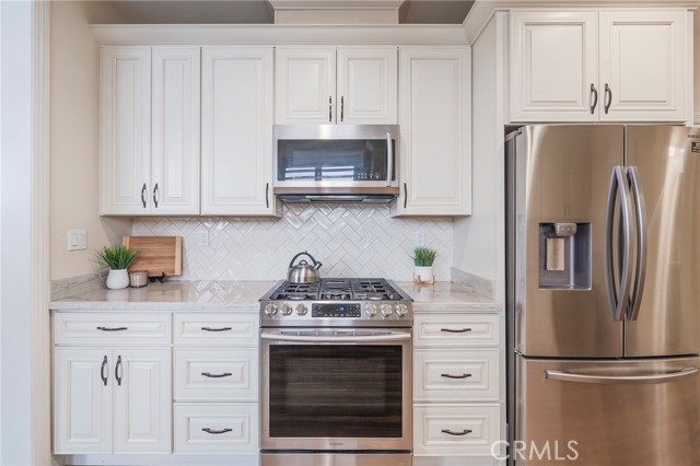 Detail Gallery Image 7 of 25 For 14944 Texaco, Paramount,  CA 90723 - 3 Beds | 2/1 Baths