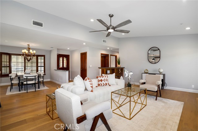 Detail Gallery Image 15 of 60 For 21565 Cleardale St, Newhall,  CA 91321 - 3 Beds | 2/1 Baths