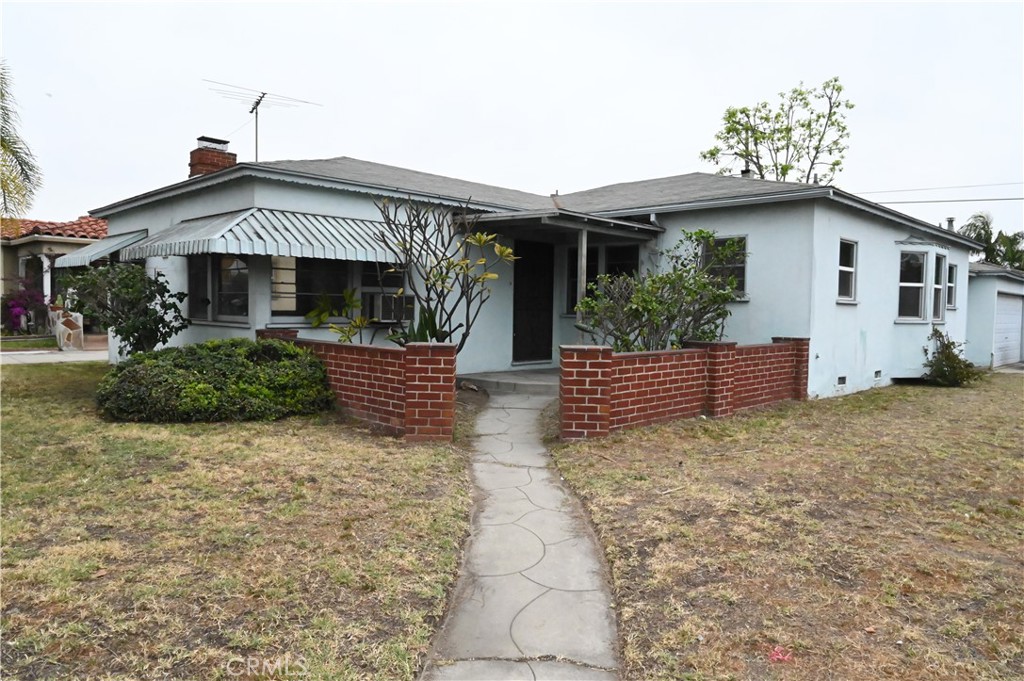 7108 Woodward Avenue
