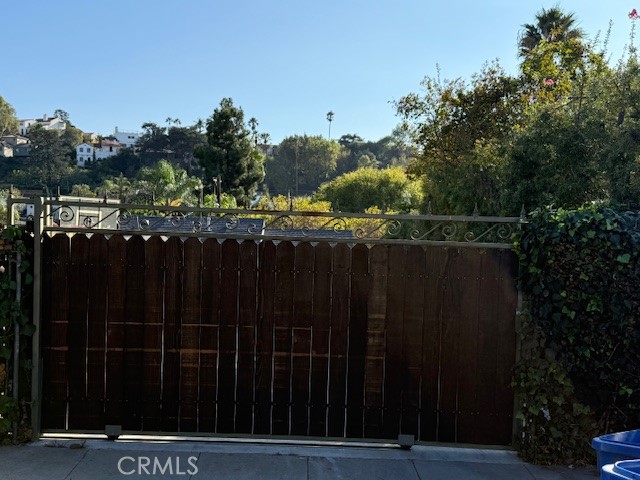 Detail Gallery Image 30 of 30 For 2707 Locksley Pl, Silver Lake Los Angeles,  CA 90039 - 3 Beds | 2 Baths