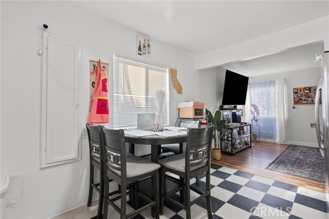 Detail Gallery Image 12 of 23 For 11816 Victory Bld, North Hollywood,  CA 91606 - – Beds | – Baths