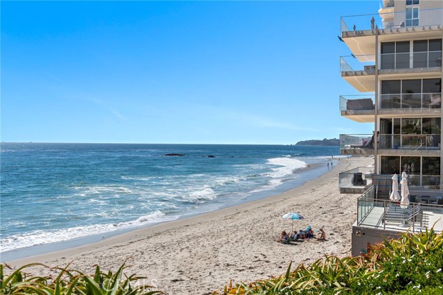 Detail Gallery Image 28 of 38 For 1603 S Coast Hwy #F,  Laguna Beach,  CA 92651 - 3 Beds | 2/1 Baths
