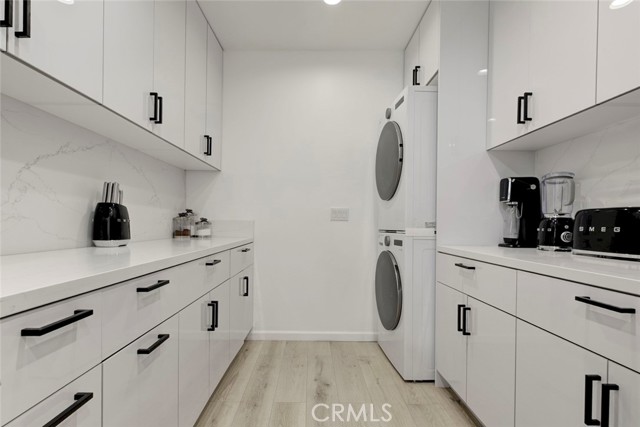 Detail Gallery Image 16 of 59 For 606 Galer Pl, Glendale,  CA 91206 - 4 Beds | 3 Baths