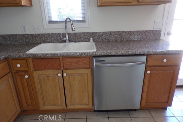 32426 Avenue D, Yucaipa CA: https://media.crmls.org/medias/e50d7a4a-3060-4e62-85fe-795bb2f9c18a.jpg