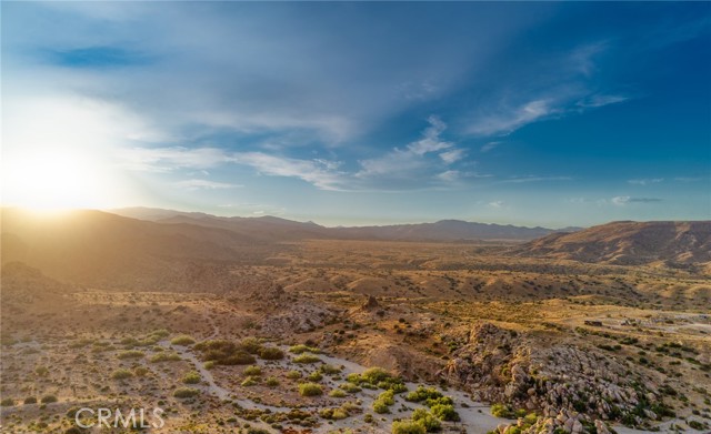 Front Image Thumbnail for CRJT26175374