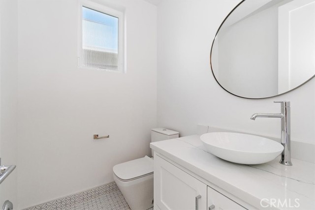 2406 Mathews Avenue, Redondo Beach, California 90278, 4 Bedrooms Bedrooms, ,3 BathroomsBathrooms,Residential,Sold,Mathews,SB21216691