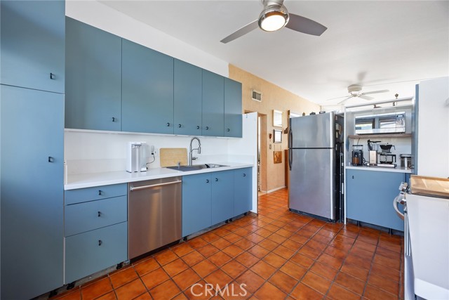 Detail Gallery Image 2 of 20 For 2239 W Judith, Anaheim,  CA 92804 - 4 Beds | 2 Baths