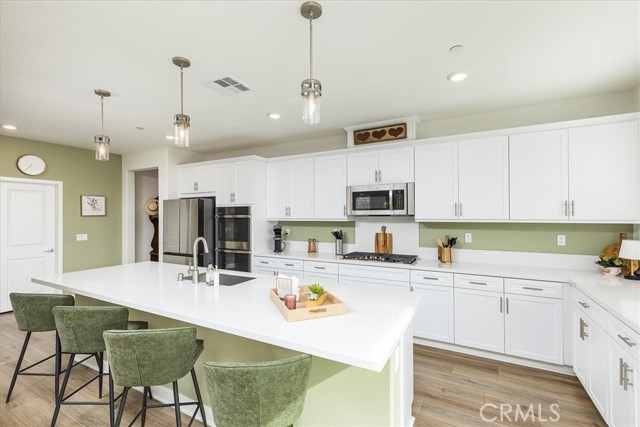 Detail Gallery Image 9 of 47 For 26663 Ash Summit Cir, Menifee,  CA 92584 - 4 Beds | 3 Baths