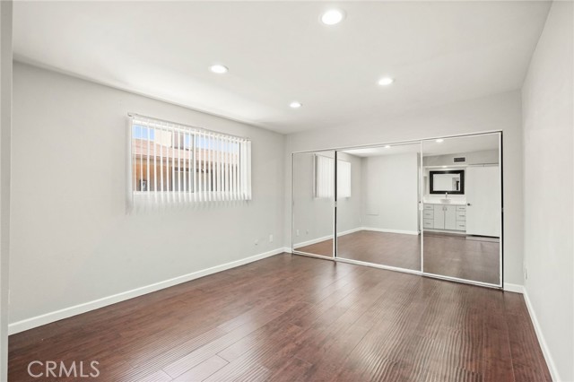 Detail Gallery Image 8 of 20 For 5500 Lindley #209,  Encino,  CA 91316 - 1 Beds | 1 Baths