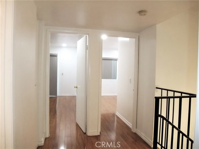 Hall to 2 bedrooms